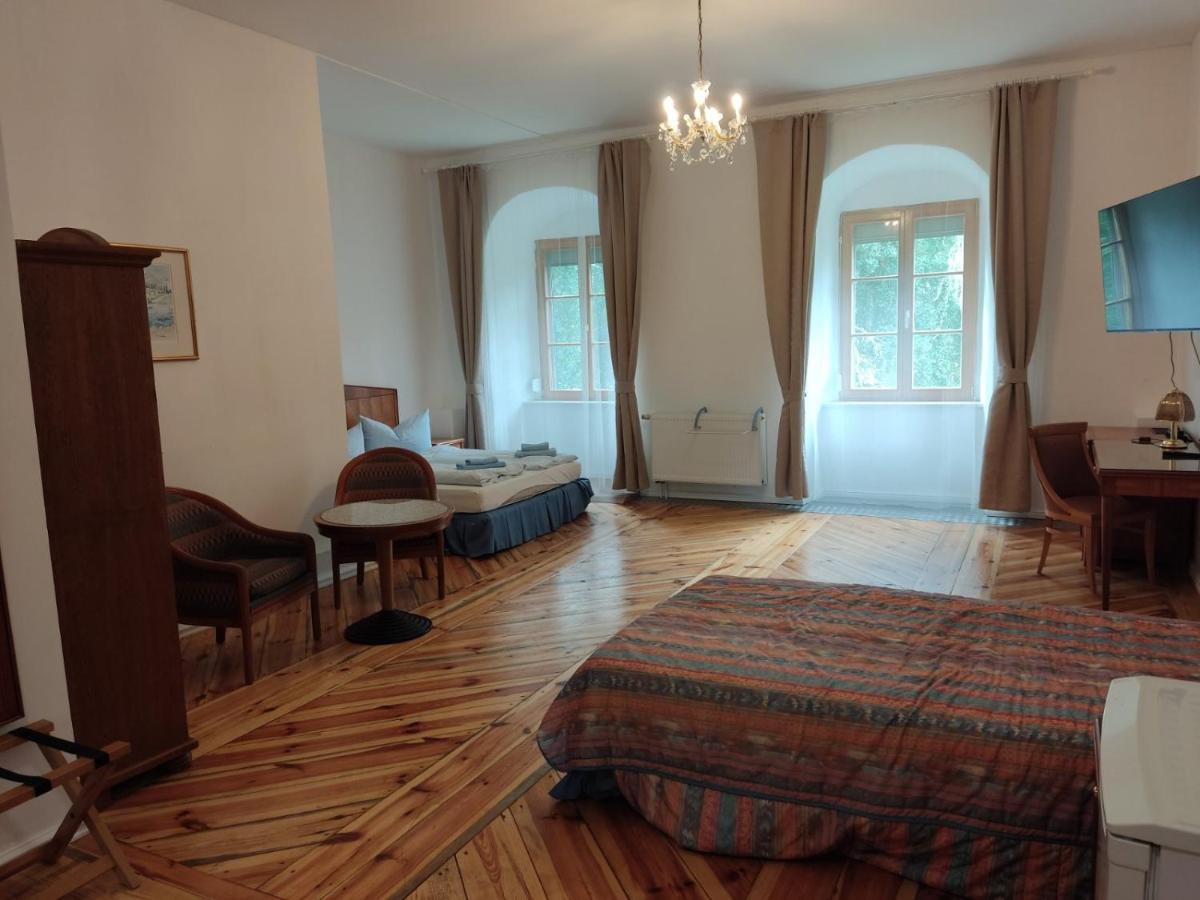 Rittergut Droeschkau Ξενοδοχείο Droschkau Εξωτερικό φωτογραφία